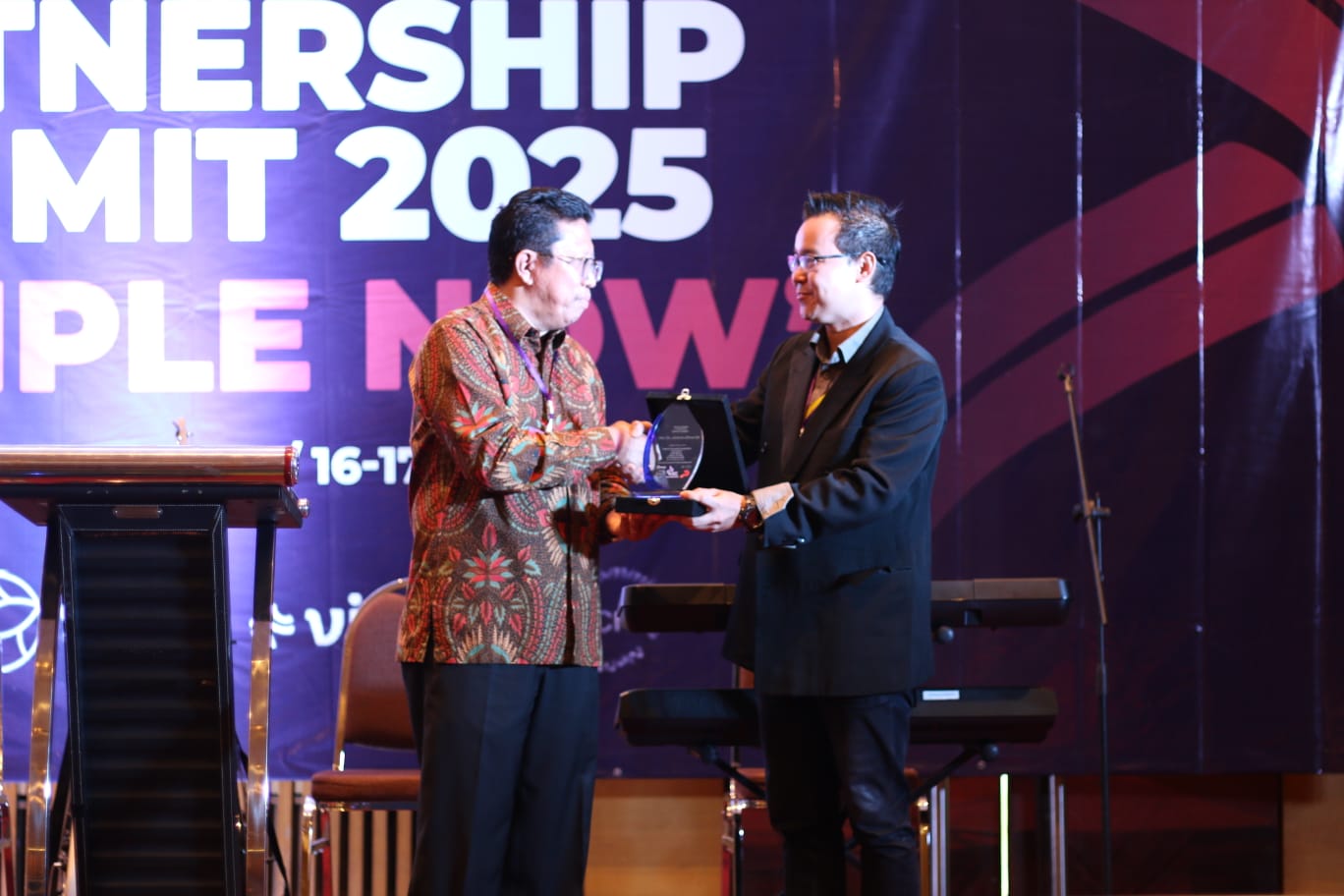 Center For Kingdom Partnership collaborate with Galilean Movement, VIA, Great Commission Network, Alpha, held an event for Christian Leaders in Jakarta. 1